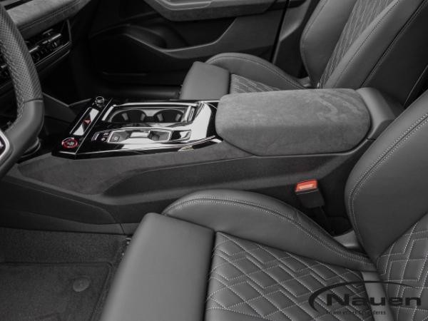 Audi SQ6 e-tron