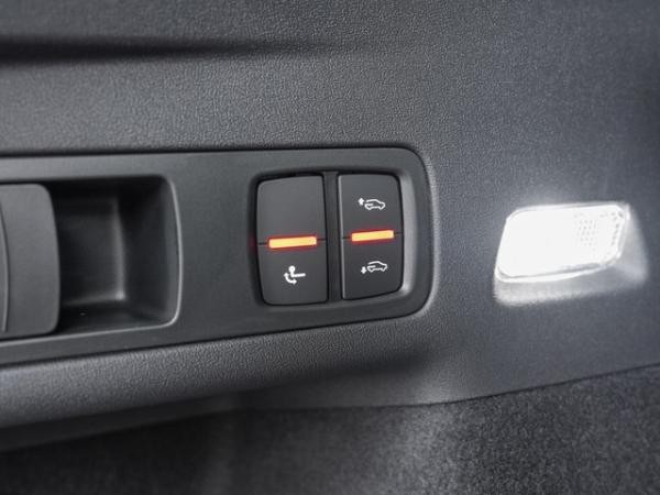Audi SQ6 e-tron