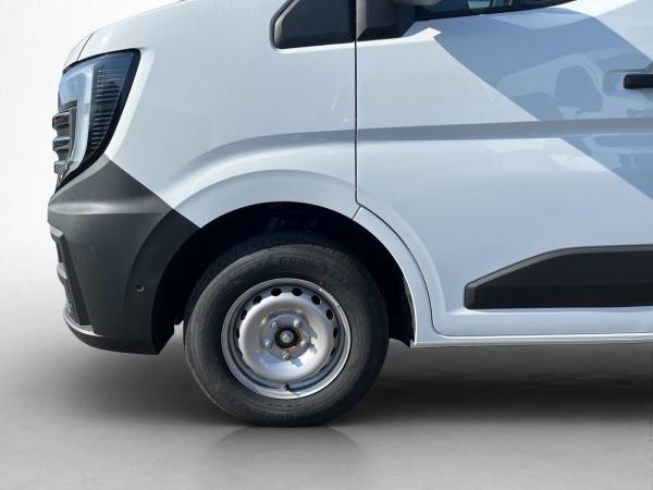 Nissan Interstar