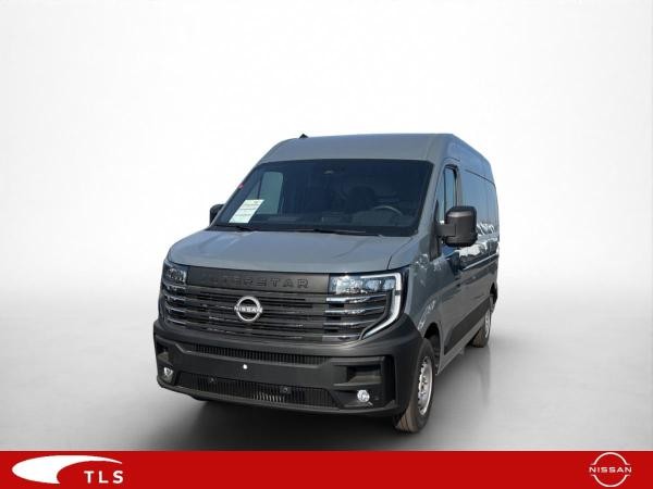 Nissan Interstar