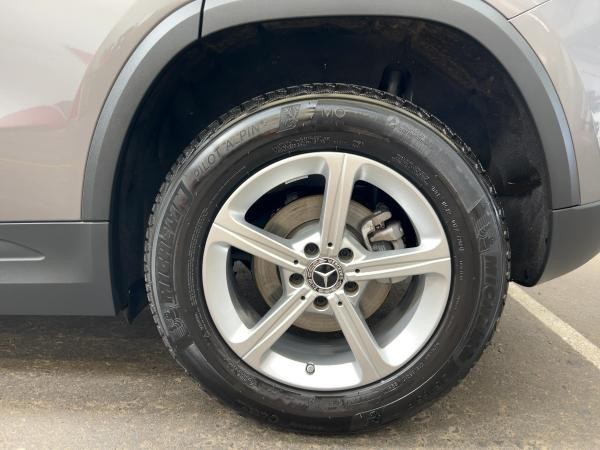 Mercedes-Benz GLA 180