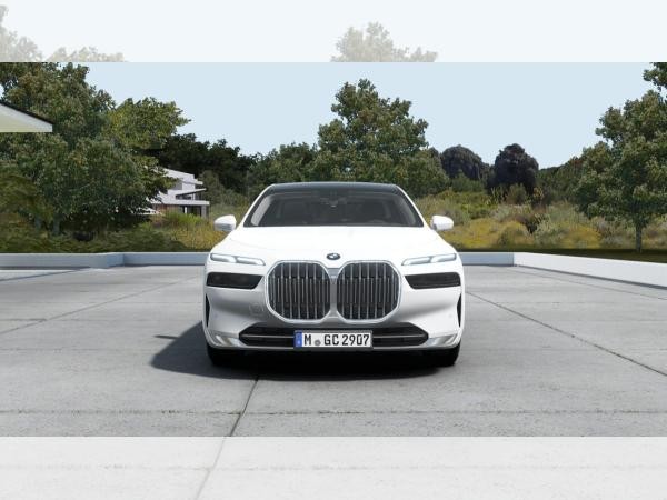 BMW 740