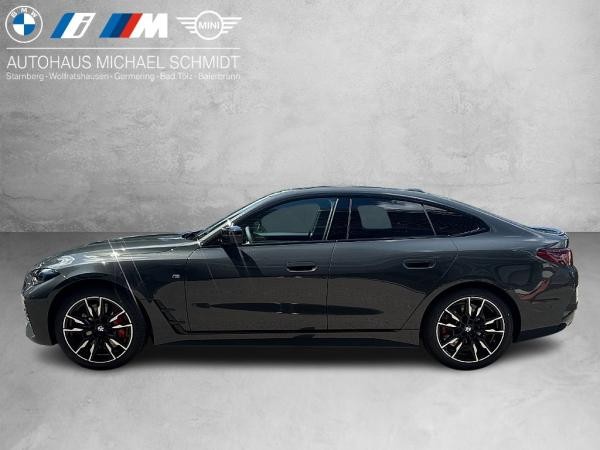 BMW M440i
