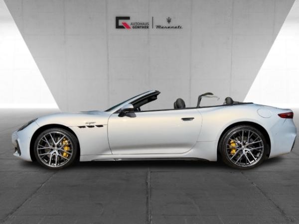 Maserati GranCabrio