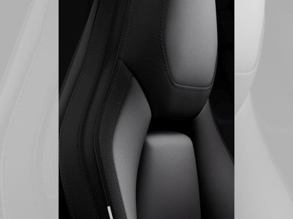 Polestar 4