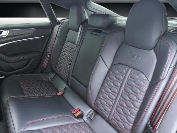 Audi RS7