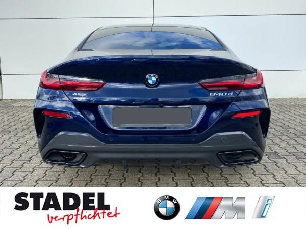 BMW 840