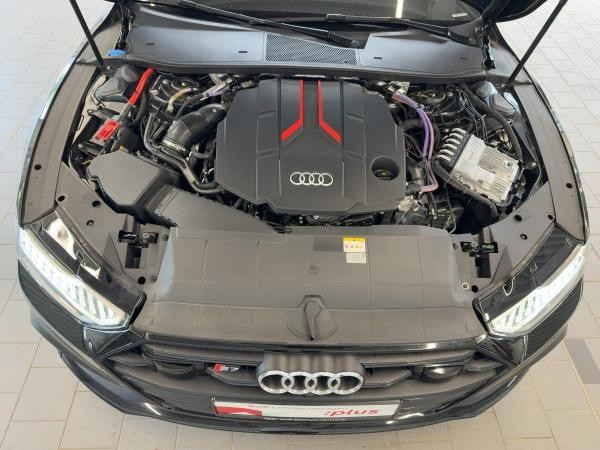 Audi S7