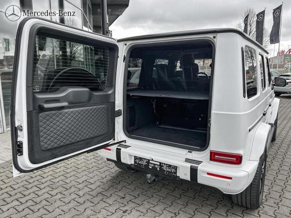 Mercedes-Benz G 500