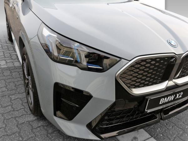 BMW iX2