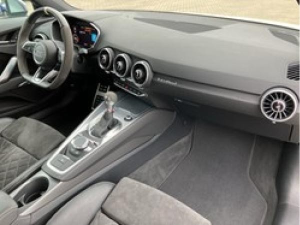 Audi TTS