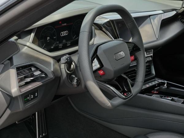Audi RS e-tron GT