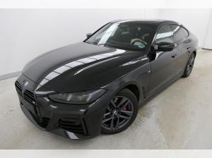 BMW M440i
