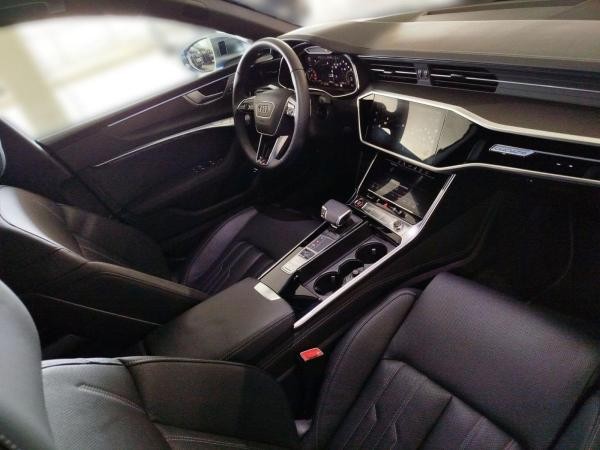 Audi S7