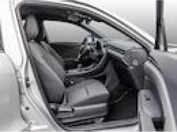 Lexus LBX
