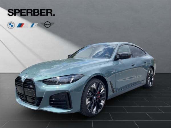 BMW M440i