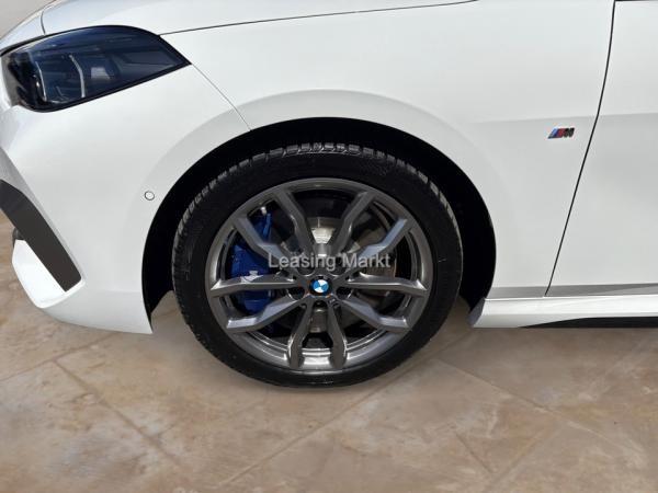 BMW M235