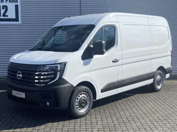 Nissan Interstar