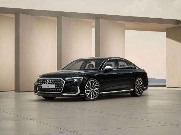 Audi S8