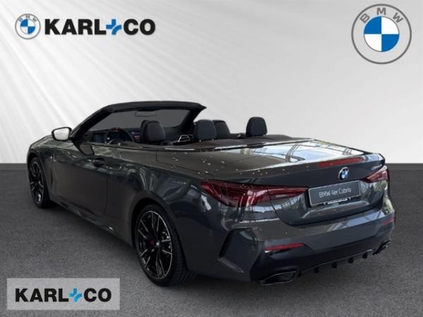 BMW M440i