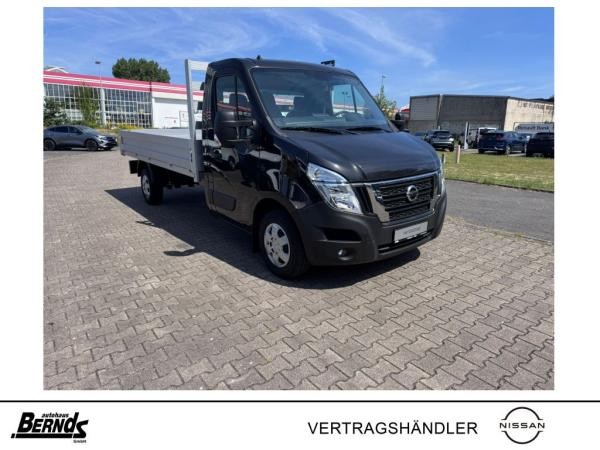 Nissan Interstar