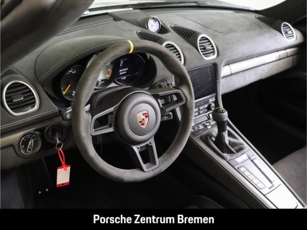 Porsche 718 Spyder