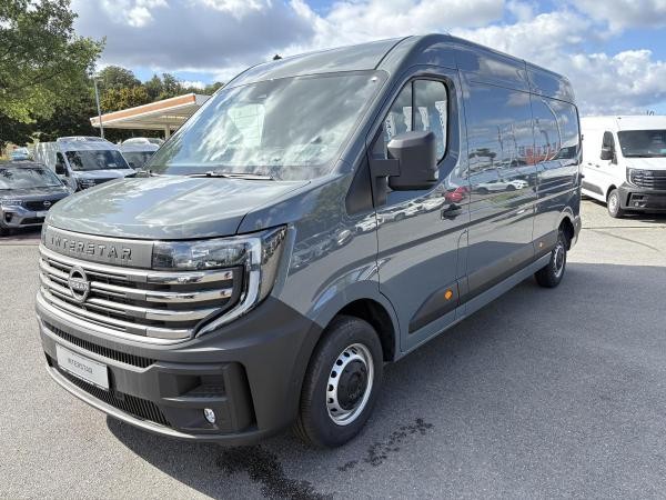 Nissan Interstar