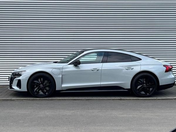 Audi e-tron GT