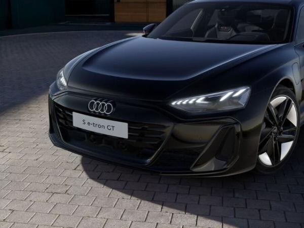 Audi e-tron GT