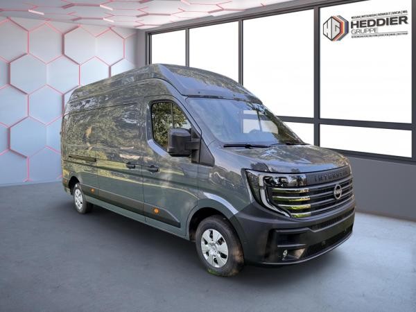 Nissan Interstar