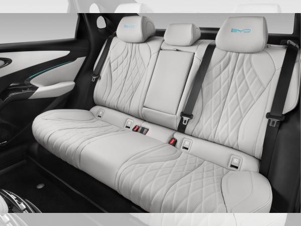 BYD SEAL