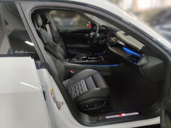 Audi RS e-tron GT