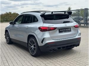 Mercedes-Benz GLA 45 AMG