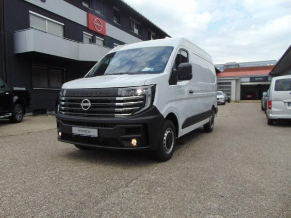 Nissan Interstar