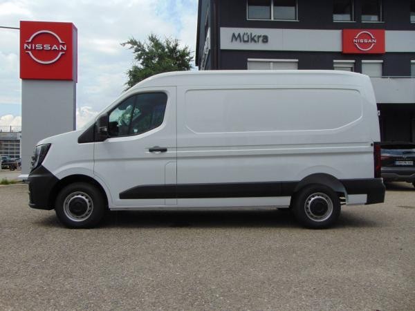 Nissan Interstar