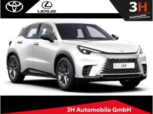 Lexus LBX