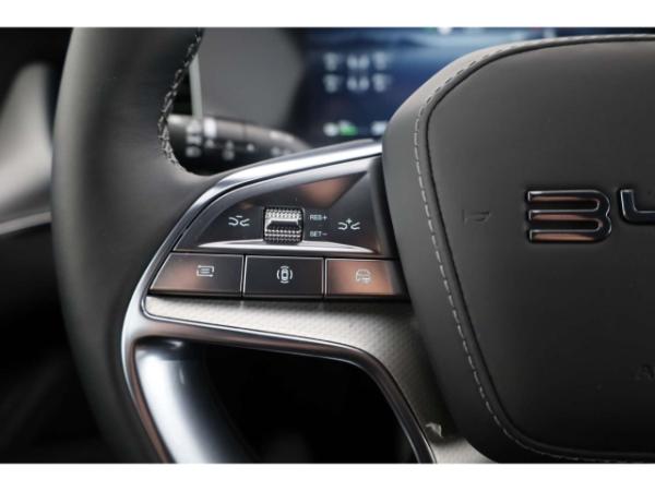 BYD SEALION 7