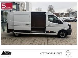 Nissan Interstar