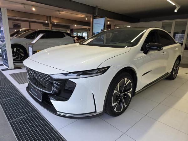 Mazda 6e