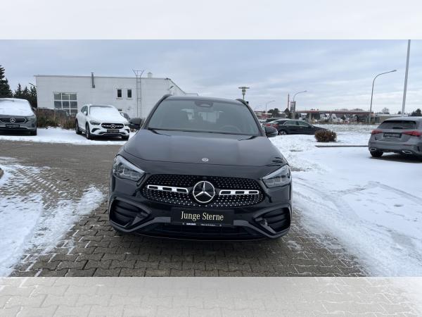Mercedes-Benz GLA 220