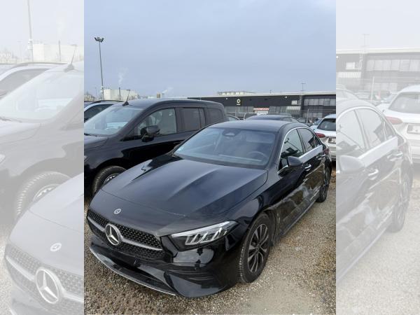 Mercedes-Benz CLA 180