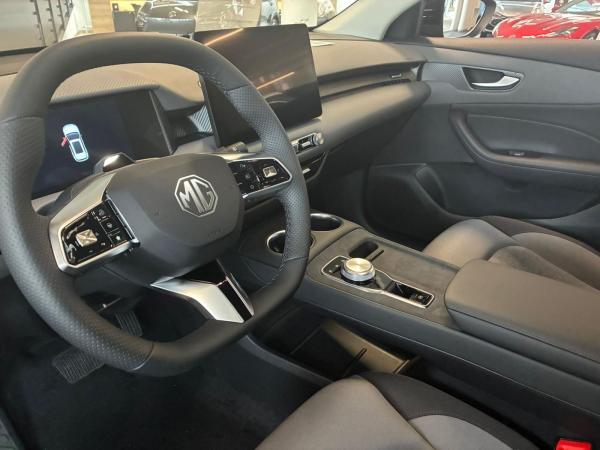 MG S5 EV