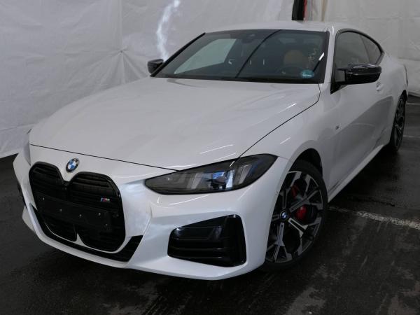 BMW M440i