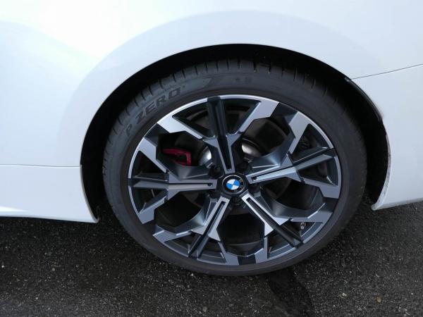 BMW M440i
