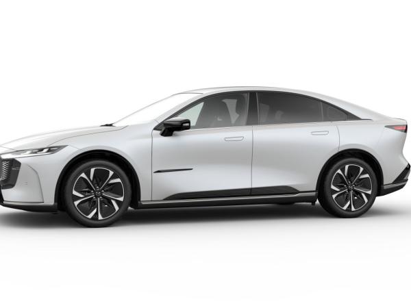 Mazda 6e