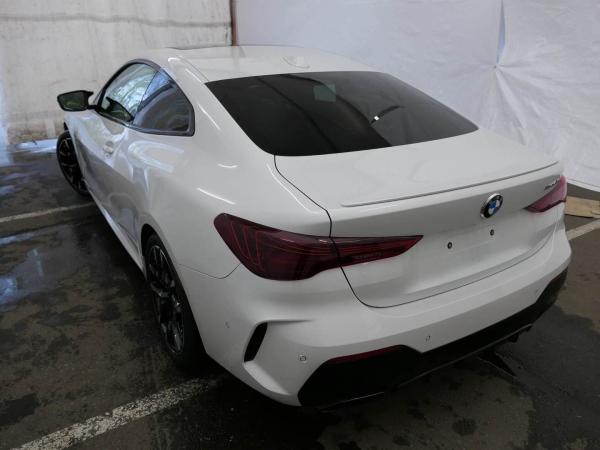 BMW M440i