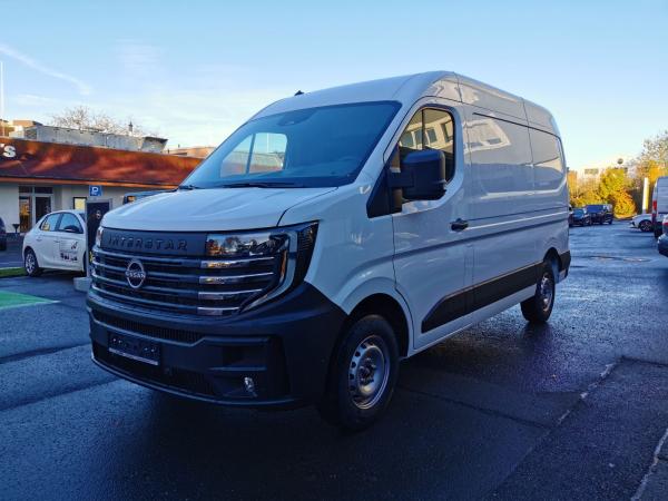Nissan Interstar