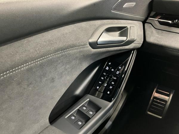 Audi SQ6 e-tron