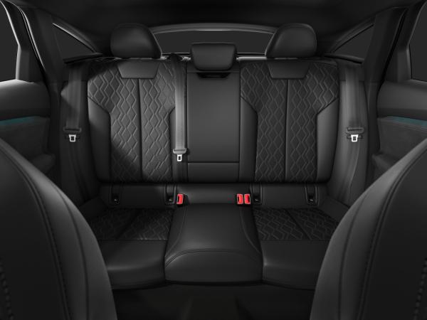 Audi S6 e-tron