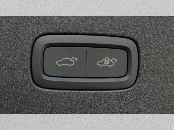 Volvo ES90